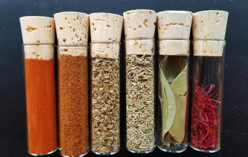 Spanish Essential Spice Kit